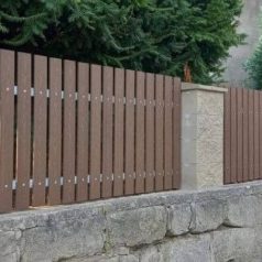 WPC kerítéselem barna íves G-Guard 71x11x1000